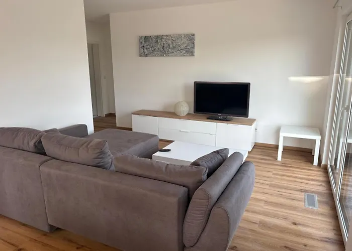 Koelzer Weg Erdgeschoss Mit E-auto Ladestation Apartamento *